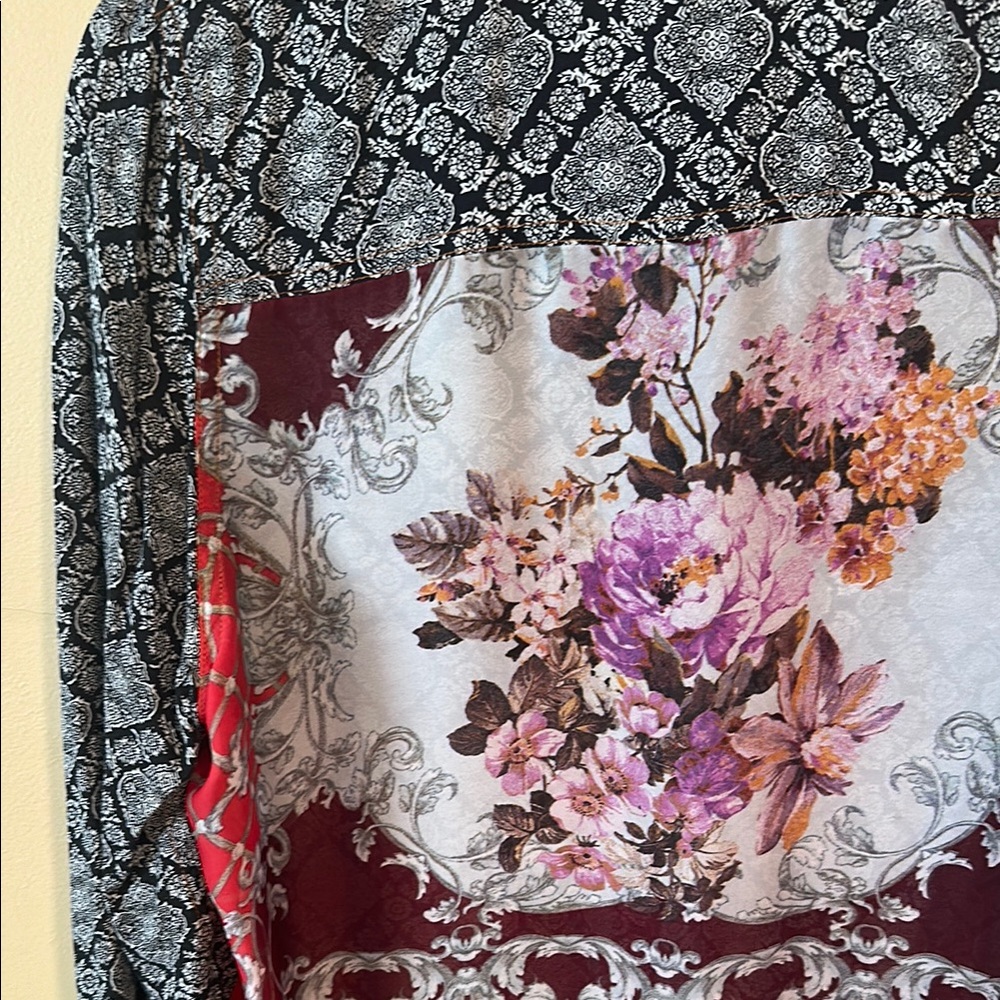 Arrata Patterned Button-Up Blouse - image 6